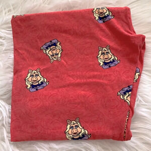 New! Women’s Lularoe Disney Miss Piggy leggings TC
